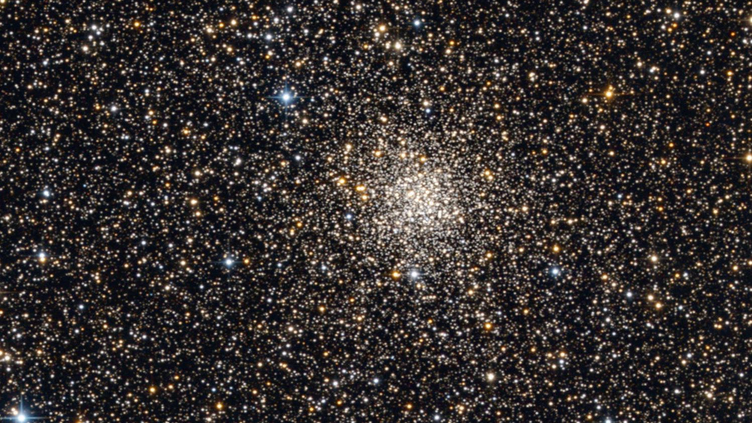 El cúmulo globular M71 captado con un Newton de 12". Bernhard Hubl / CCD Guide