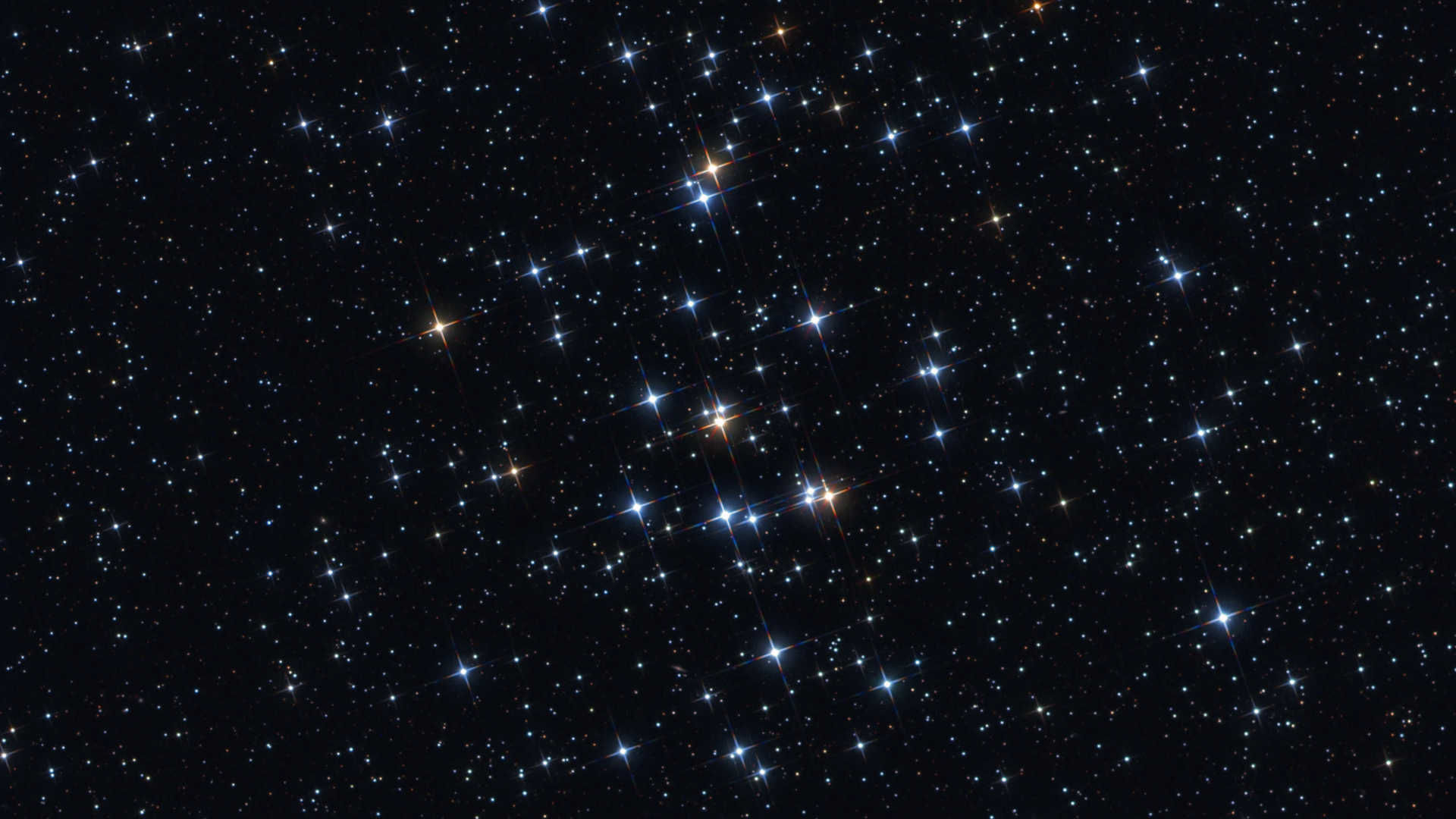 El cúmulo estelar abierto M44 alcanza su máximo esplendor en el cielo nocturno primaveral. Mario Weigand