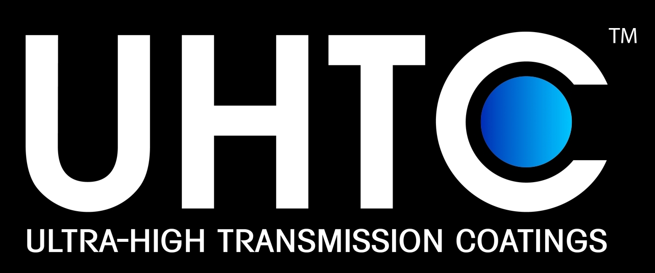 Tratamientos para una transmisión ultraalta o Ultra-High Transmission Coatings (UHTC)