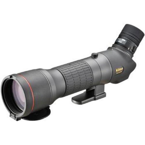 Nikon Catalejo EDG 85mm A, visión angular