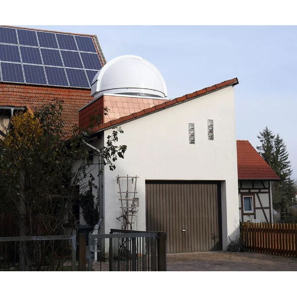 Pulsar Cúpula para observatorio de 2,2 m con anillo