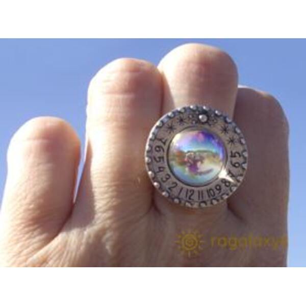 Ragalaxys Anillo con reloj solar Saturno Irisado