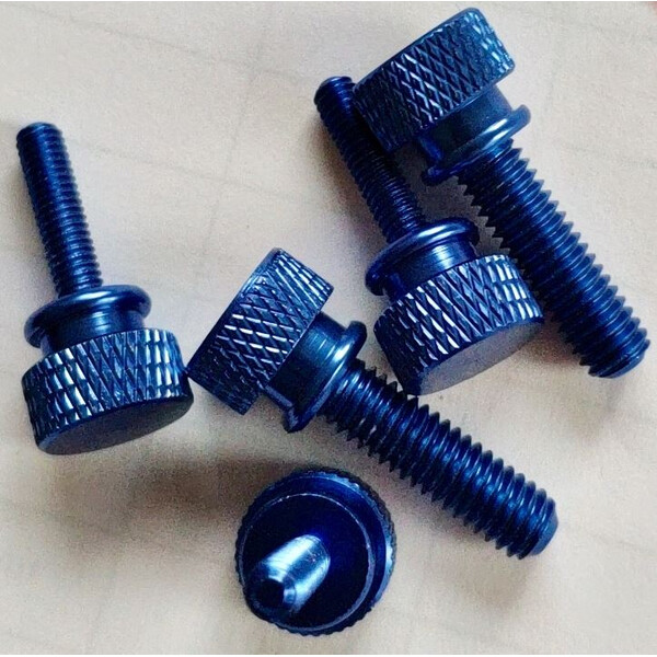 Lacerta Tornillo moleteado M4x14