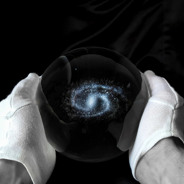 CinkS labs El Universo en una bola de cristal