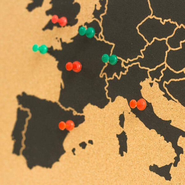 Miss Wood Mapa continental Woody Map Europa negro 60x45cm enmarcado