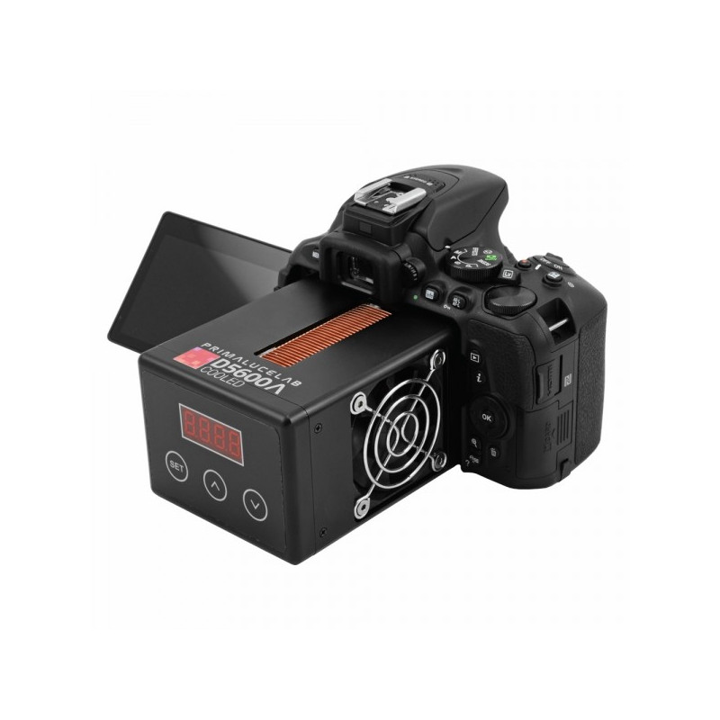 Nikon Cámara DSLR D5600a cooled