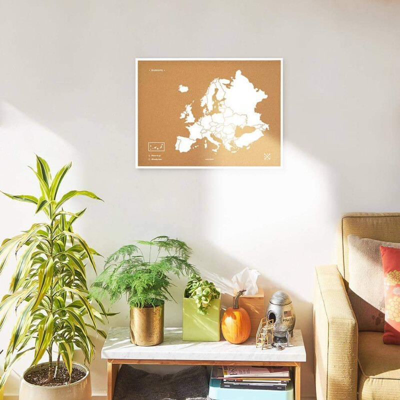 Miss Wood Mapa continental Woody Map Europa blanco 60x45cm enmarcado