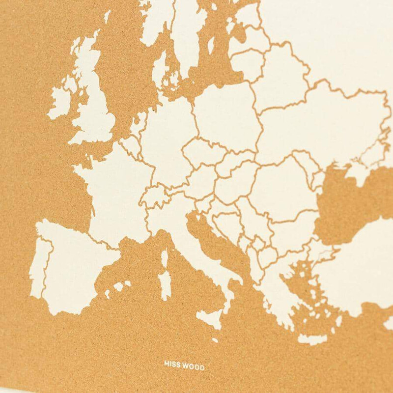Miss Wood Mapa continental Woody Map Europa blanco 60x45cm enmarcado