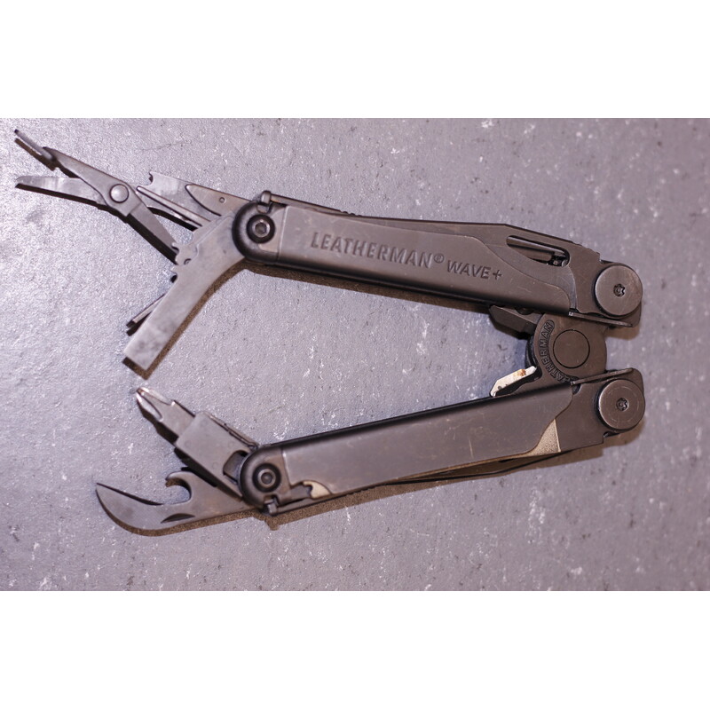 Leatherman Multitool WAVE Black Plus Box (gebraucht)