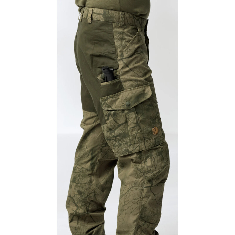 Fjällräven Pantalón de caza Barents Pro M, 626-662 Camo verde-Bosque profundo, 50